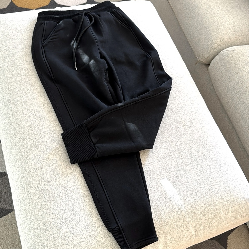 3/$30 Winter joggers